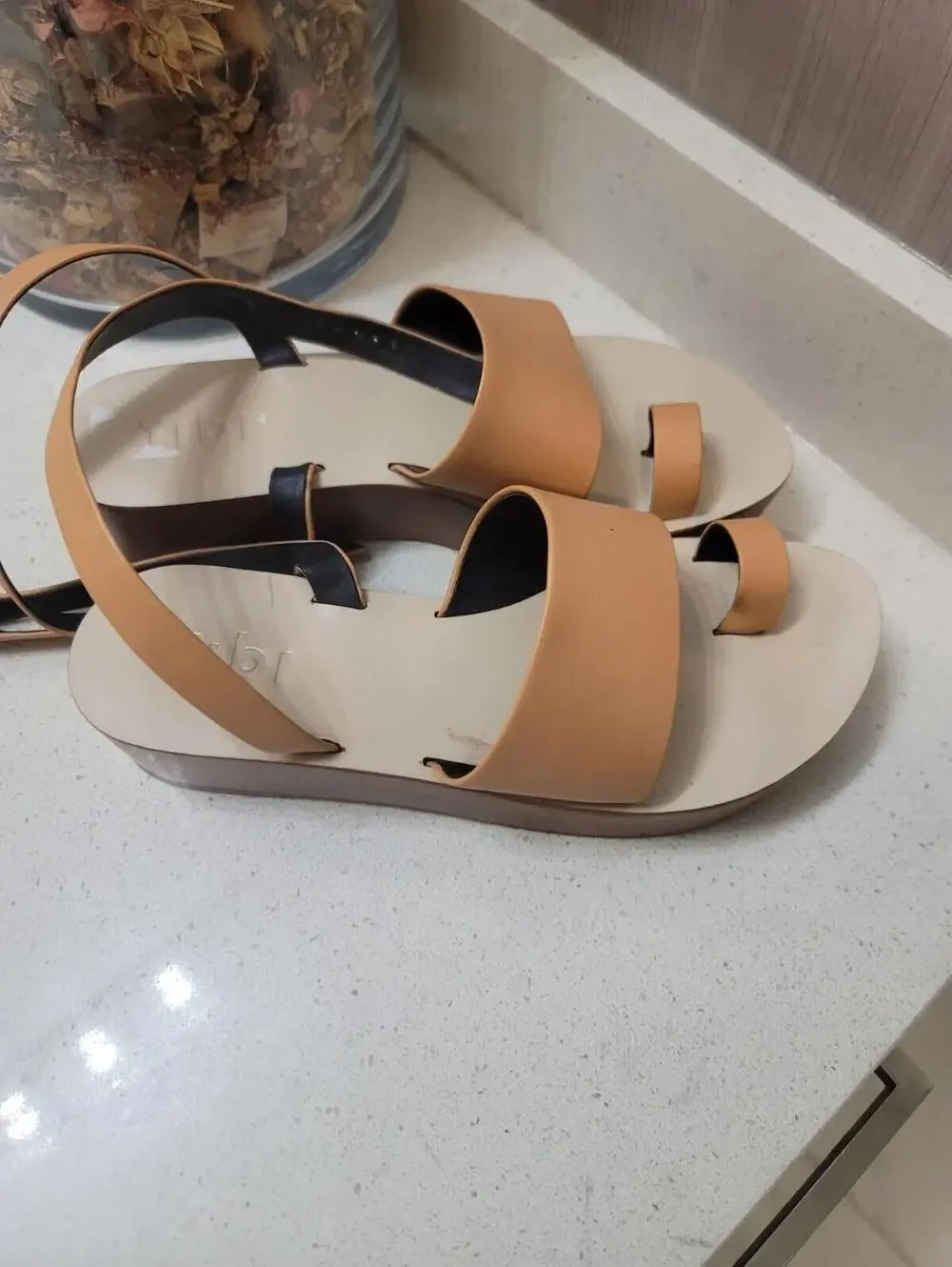 Tibi womens triple strap leather sandals size 37.5 tan heel open toe Brown